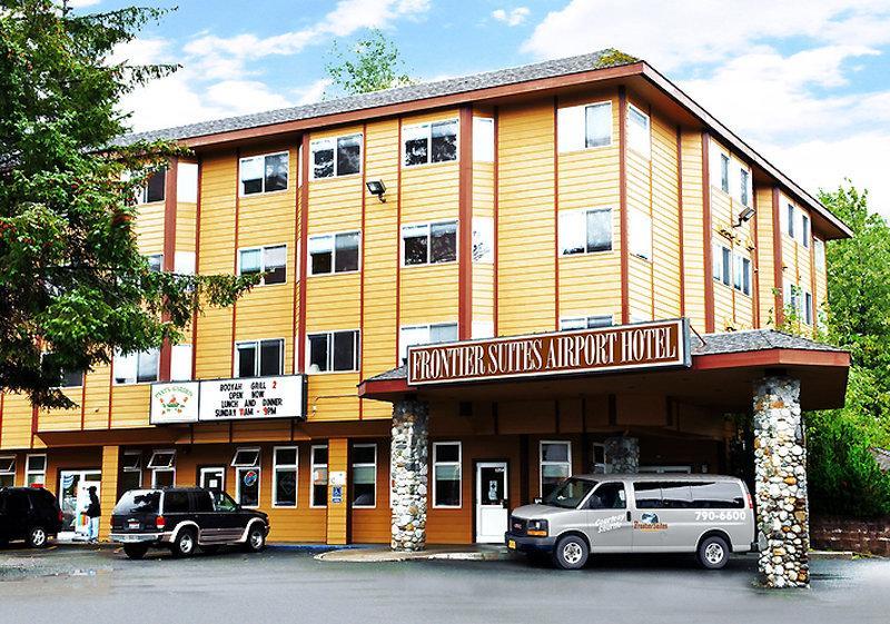 Frontier Suites Hotel In Джуно Екстер'єр фото